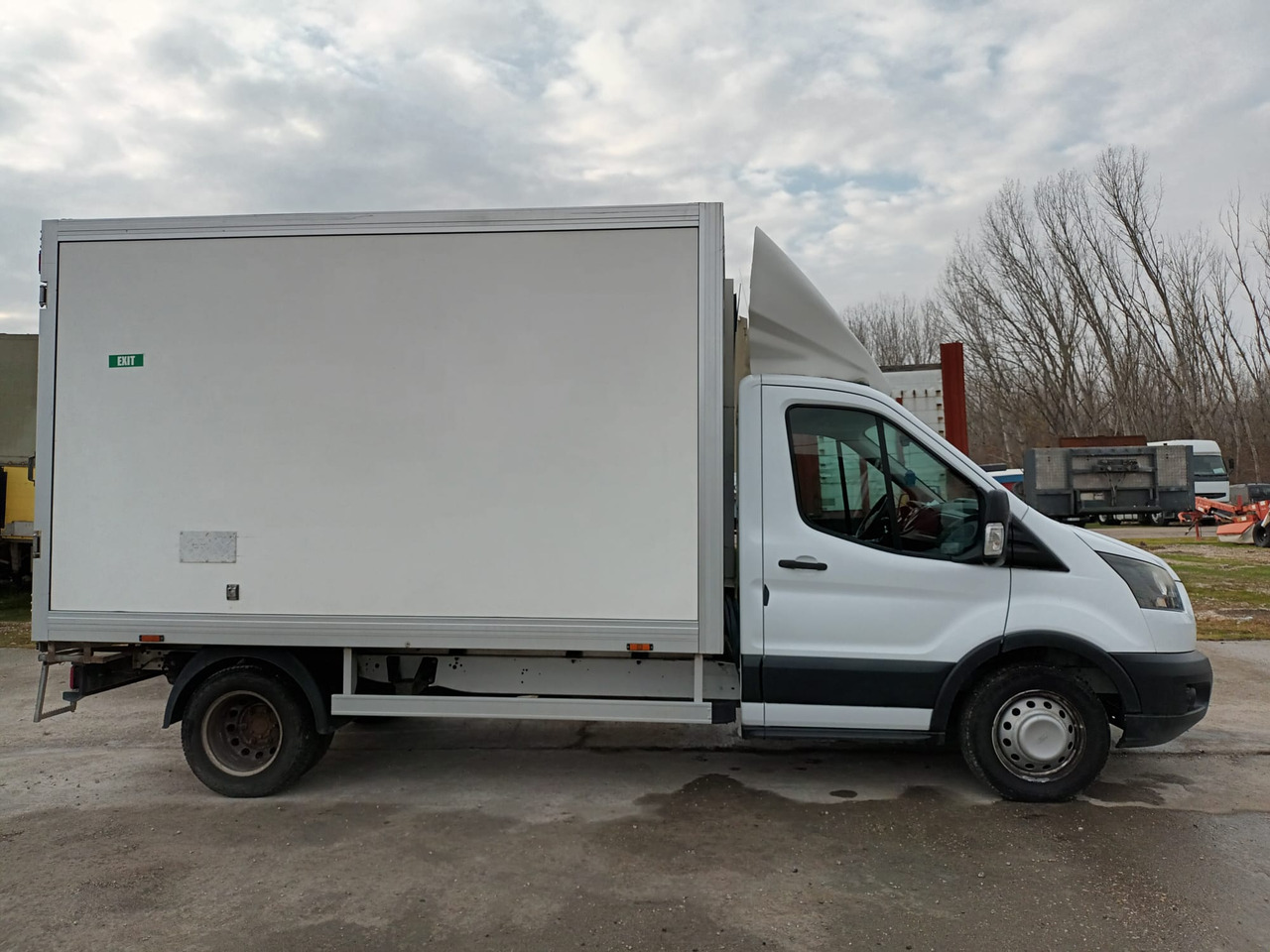 Ford Transit 350 L3 KONVEKTA REFRIGERATOR - Фургон-рефрижератор: фото 4 Ford Transit 350 L3 KONVEKTA REFRIGERATOR - Фургон-рефрижератор: фото 4