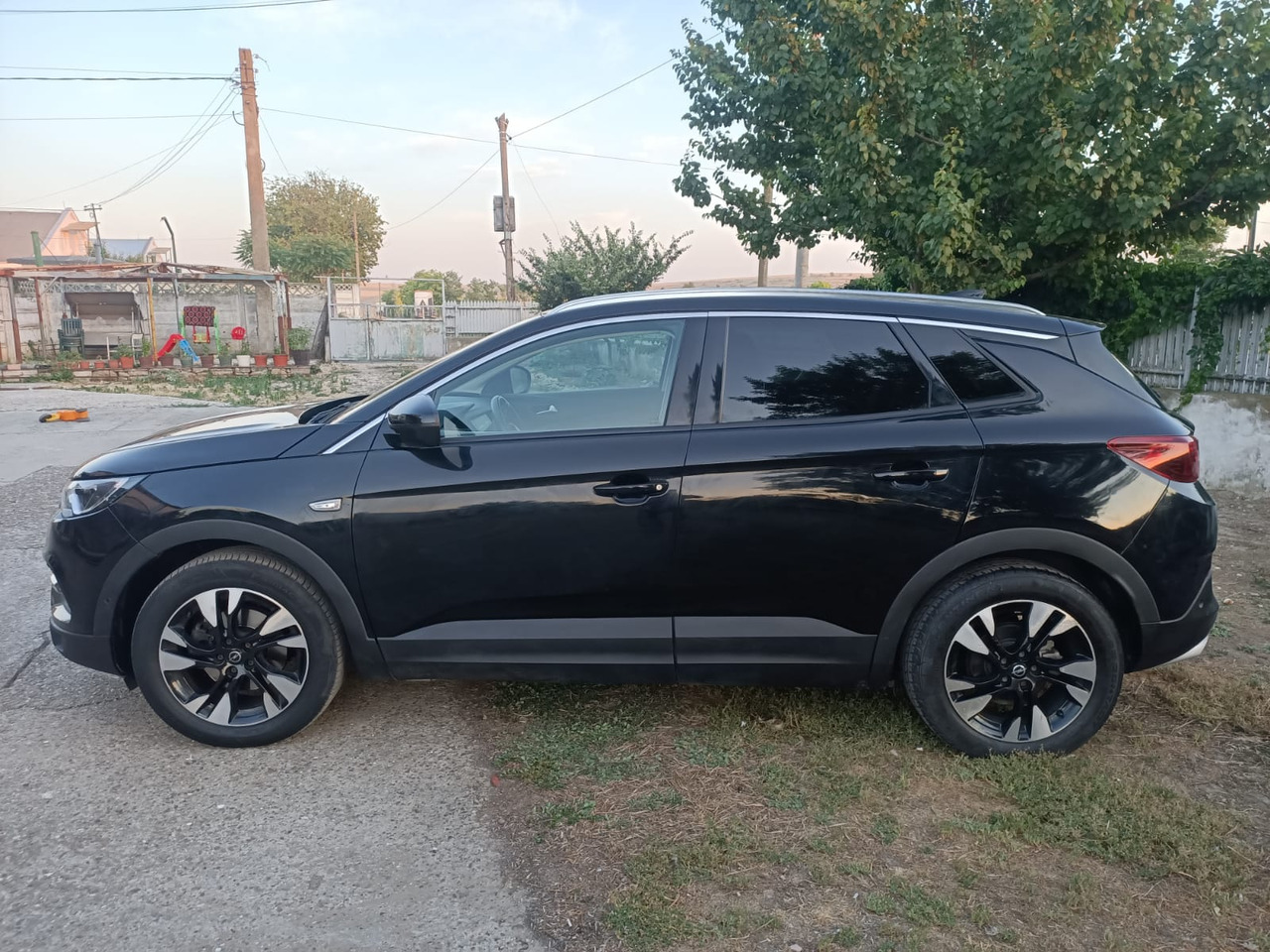 OPEL GRANDLAND X - Внедорожник: фото 4 OPEL GRANDLAND X - Внедорожник: фото 4