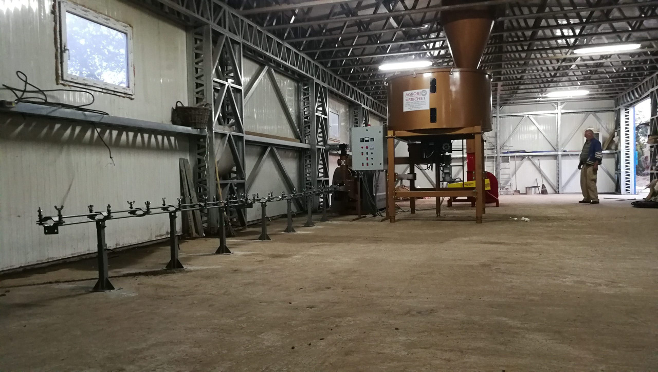 Briquetting Technology BT 060-400 BRIQUETTES PRODUCT LINE - Промышленное оборудование: фото 4 Briquetting Technology BT 060-400 BRIQUETTES PRODUCT LINE - Промышленное оборудование: фото 4