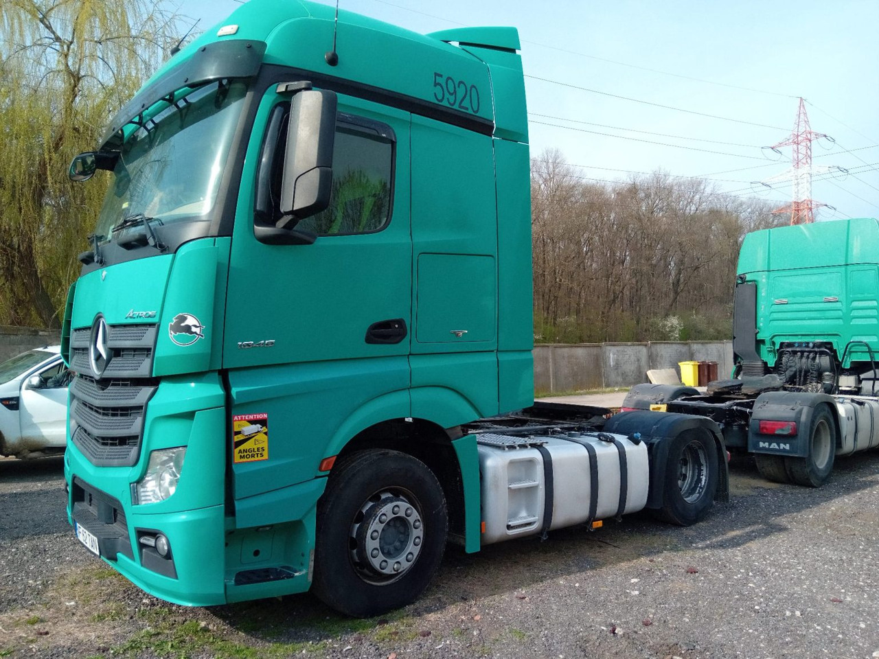 Mercedes-Benz Actros 18.45 - Тягач: фото 3 Mercedes-Benz Actros 18.45 - Тягач: фото 3