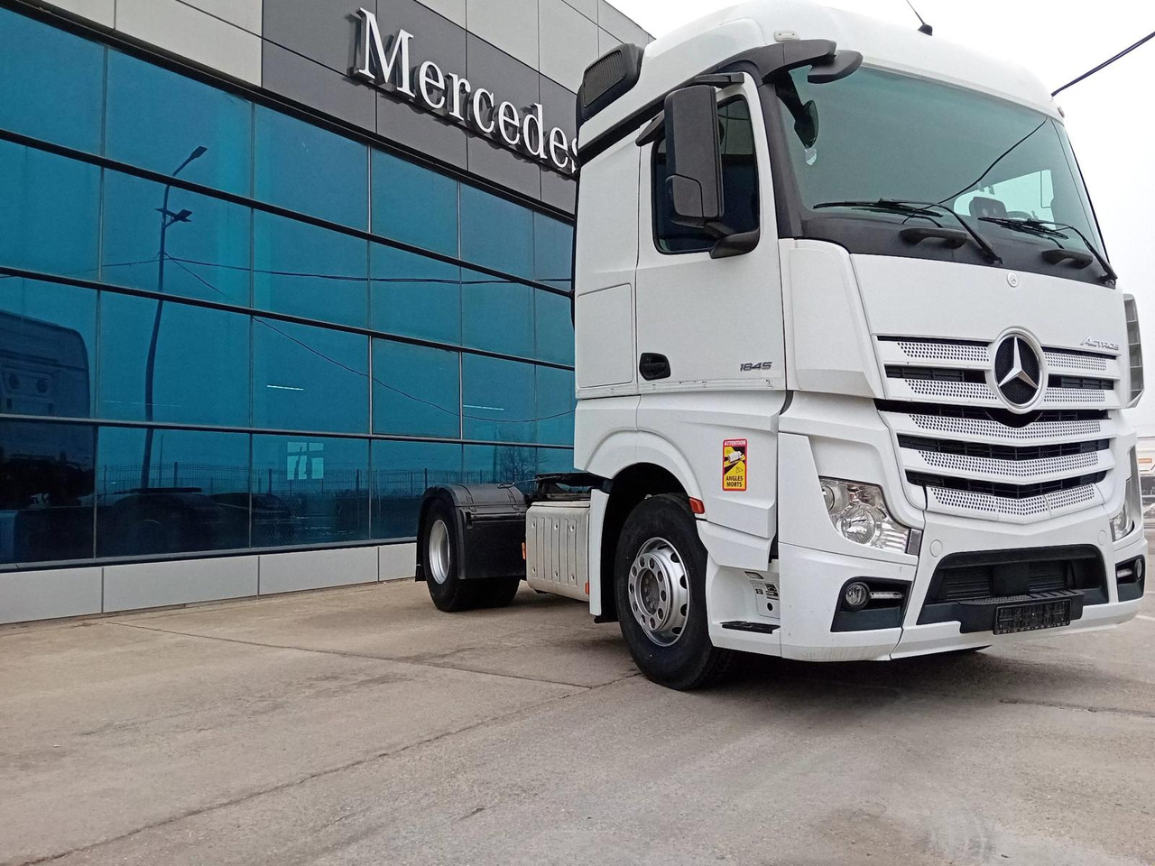 Mercedes-Benz Actros 1845 LS, FULL ADR+PTO, STANDKLIMA, TOP !!! - Тягач: фото 2 Mercedes-Benz Actros 1845 LS, FULL ADR+PTO, STANDKLIMA, TOP !!! - Тягач: фото 2