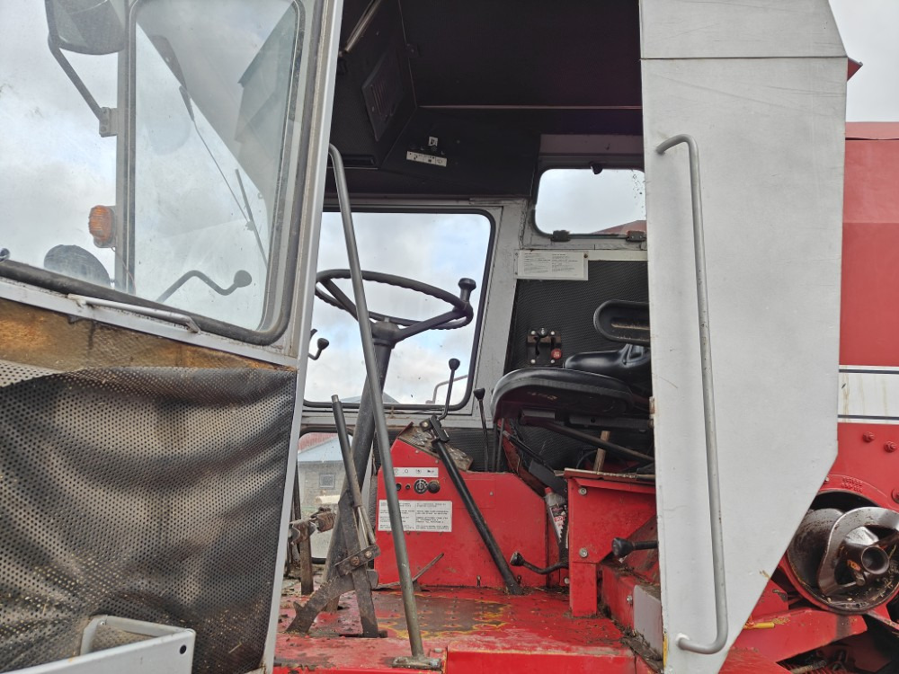 Зерноуборочный комбайн MASSEY FERGUSON 430: фото 21 Зерноуборочный комбайн MASSEY FERGUSON 430: фото 21