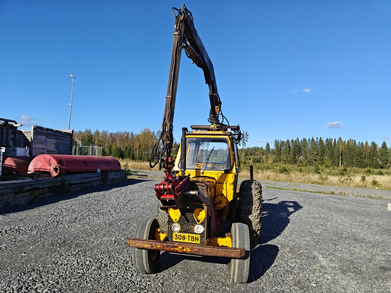 MASSEY FERGUSON 50R Kärppä - Metsätraktoripaketti - Трактор: фото 3 MASSEY FERGUSON 50R Kärppä - Metsätraktoripaketti - Трактор: фото 3