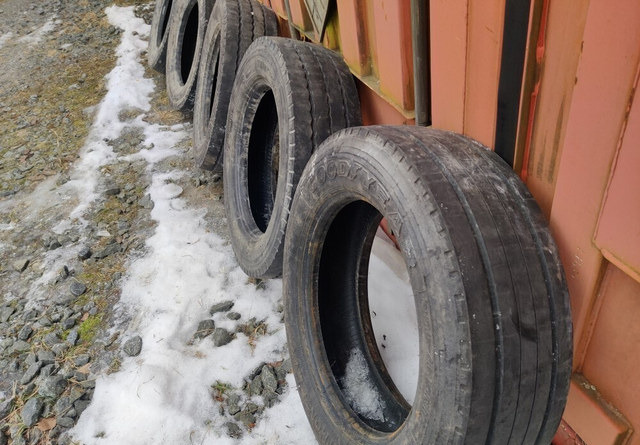 Renkaat 5 kpl koko 205/65R17.5 - Шина для Сельскохозяйственной техники: фото 4 Renkaat 5 kpl koko 205/65R17.5 - Шина для Сельскохозяйственной техники: фото 4