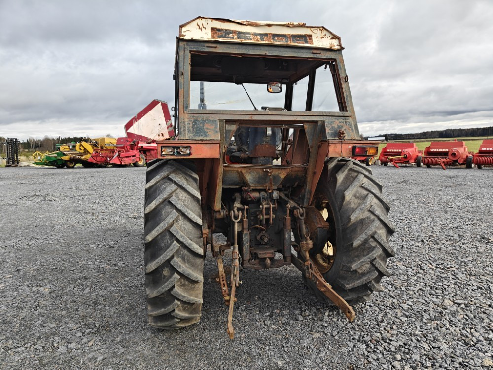 ZETOR 7011 - Трактор: фото 3 ZETOR 7011 - Трактор: фото 3