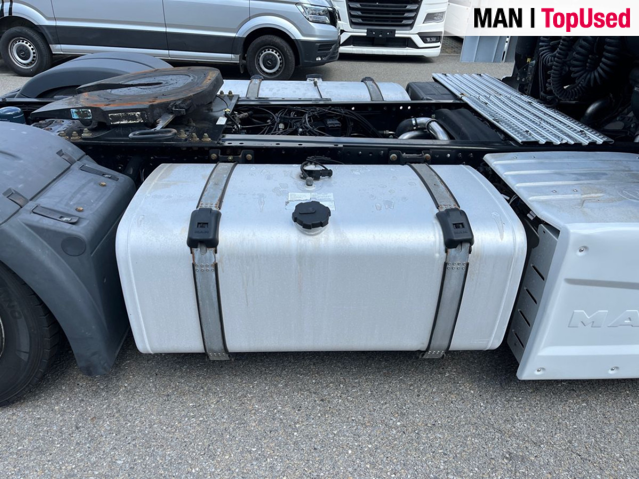 MAN TGX 18.470 4X2 LLS-U Euro6 Retarder Klima Navi ZV - Тягач: фото 5 MAN TGX 18.470 4X2 LLS-U Euro6 Retarder Klima Navi ZV - Тягач: фото 5