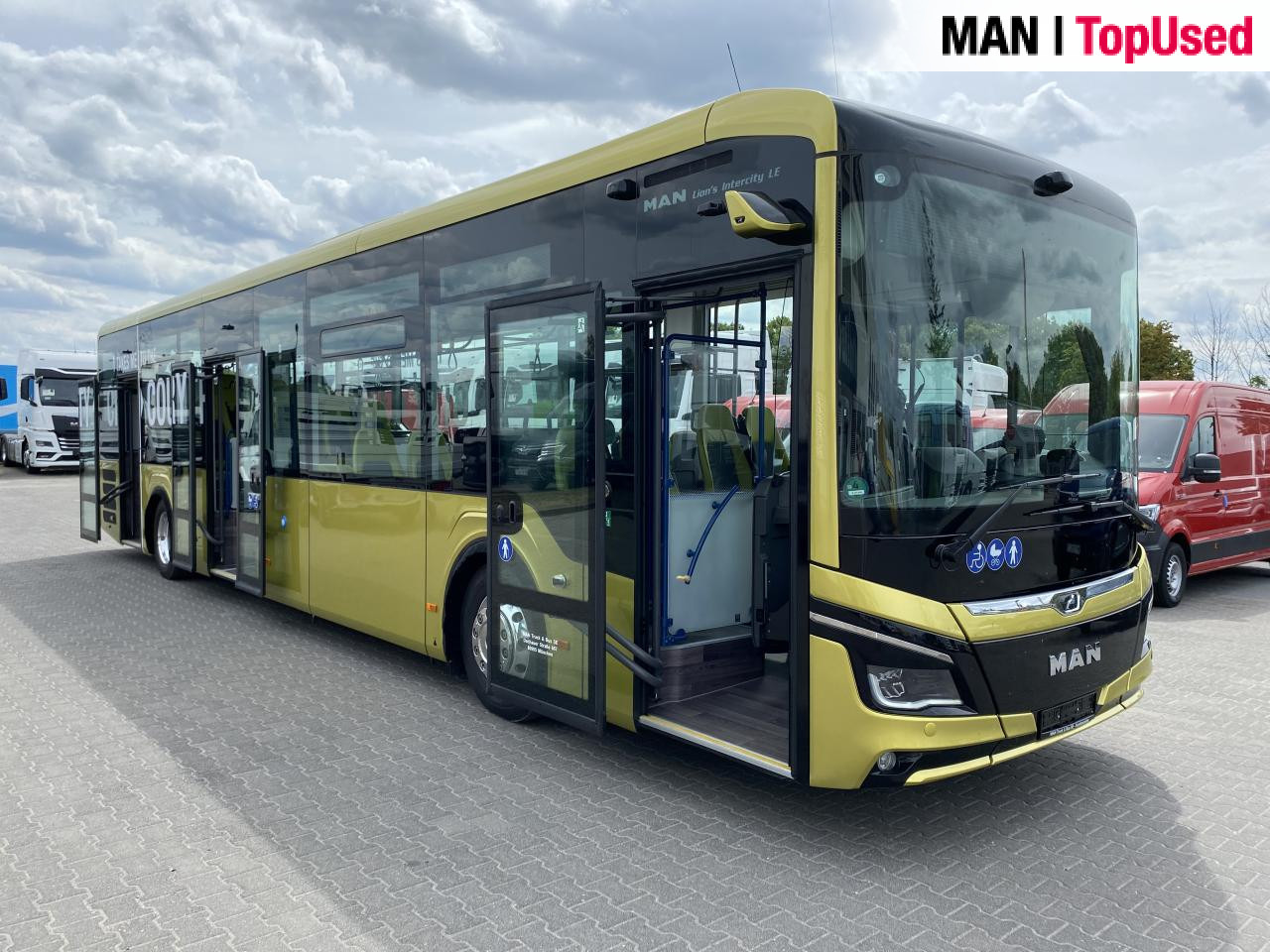 MAN Intercity 43C Euro6 Luftfeder - Пригородный автобус: фото 1 MAN Intercity 43C Euro6 Luftfeder - Пригородный автобус: фото 1