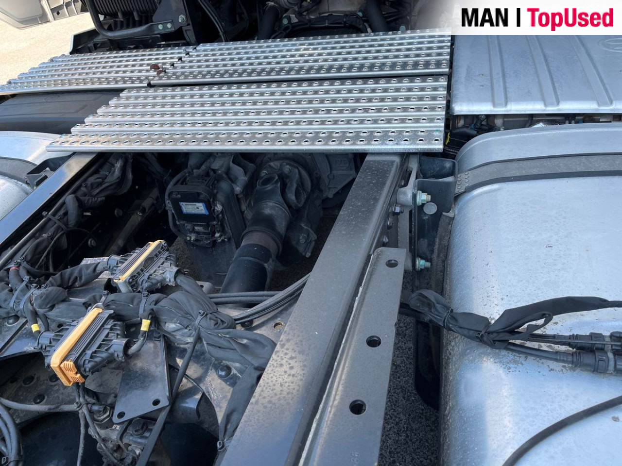MAN TGX 18.470 4x2 BL SA Euro6 Retarder Klima ZV - Тягач: фото 4 MAN TGX 18.470 4x2 BL SA Euro6 Retarder Klima ZV - Тягач: фото 4