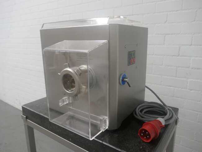 Freund / Ifooma cooled grinder TGR103 - Пищевое оборудование: фото 2 Freund / Ifooma cooled grinder TGR103 - Пищевое оборудование: фото 2