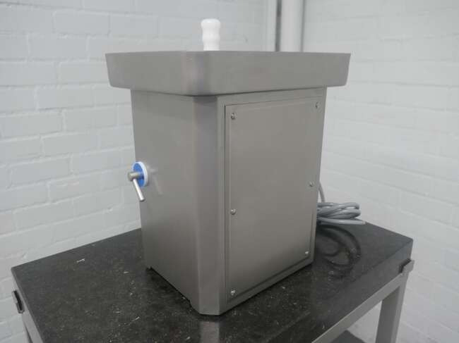 Freund / Ifooma grinder TG101 - Пищевое оборудование: фото 3 Freund / Ifooma grinder TG101 - Пищевое оборудование: фото 3