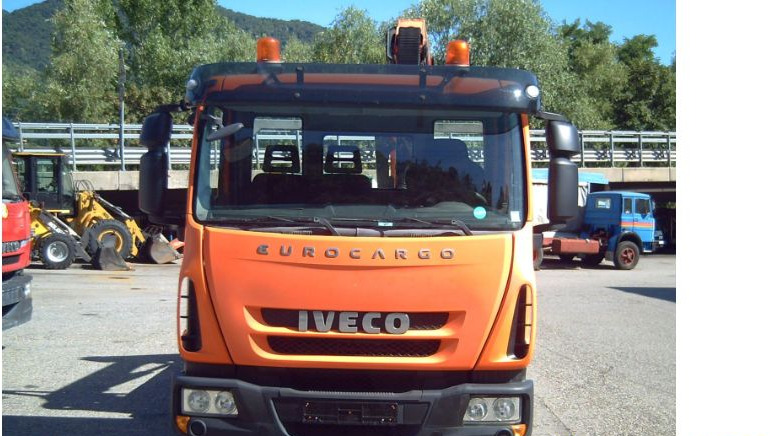 Iveco EUROCARGOeurocargo 120el22 - Грузовик бортовой/ Платформа, Автоманипулятор: фото 4 Iveco EUROCARGOeurocargo 120el22 - Грузовик бортовой/ Платформа, Автоманипулятор: фото 4