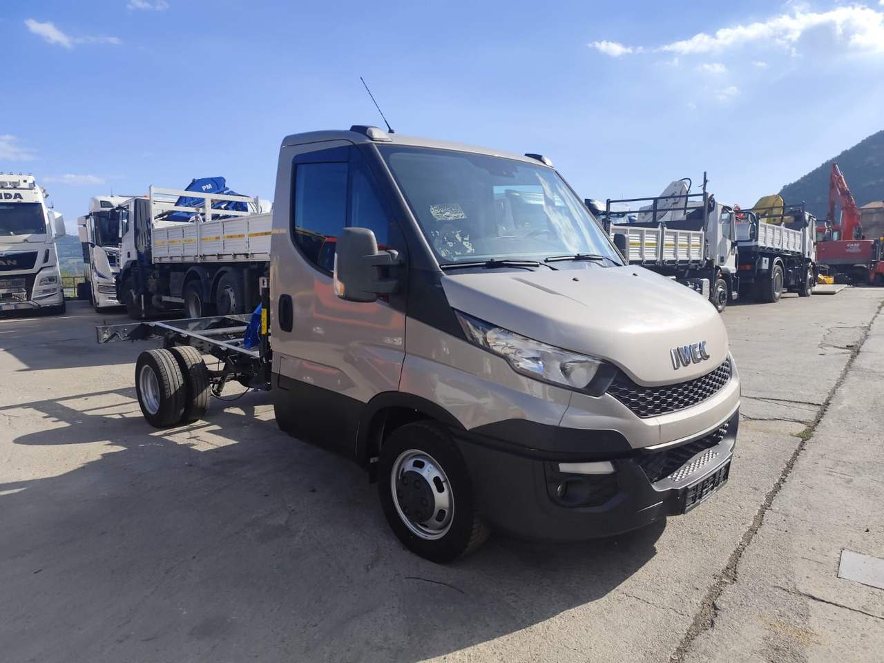 IVECO DAILY 35-130 в лизинг IVECO DAILY 35-130: фото 28 IVECO DAILY 35-130 в лизинг IVECO DAILY 35-130: фото 28