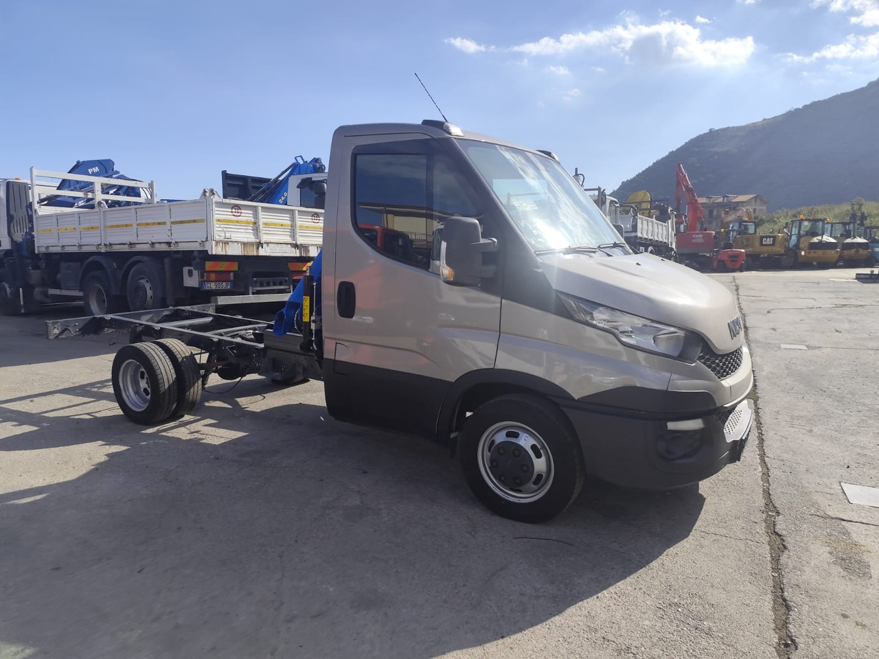 IVECO DAILY 35-130 в лизинг IVECO DAILY 35-130: фото 26 IVECO DAILY 35-130 в лизинг IVECO DAILY 35-130: фото 26