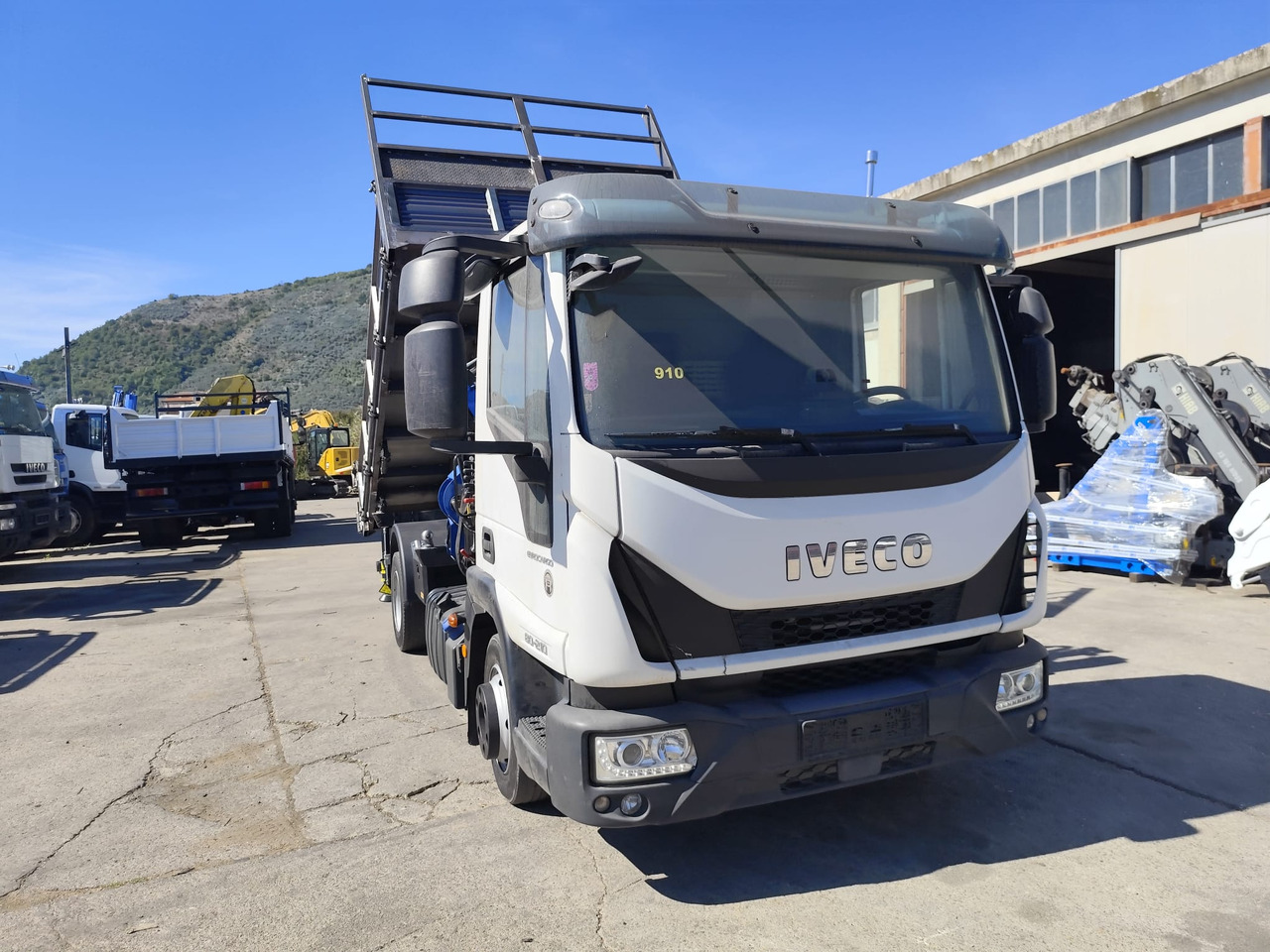 IVECO EUROCARGO 80-210 - Автоманипулятор, Самосвал: фото 5 IVECO EUROCARGO 80-210 - Автоманипулятор, Самосвал: фото 5