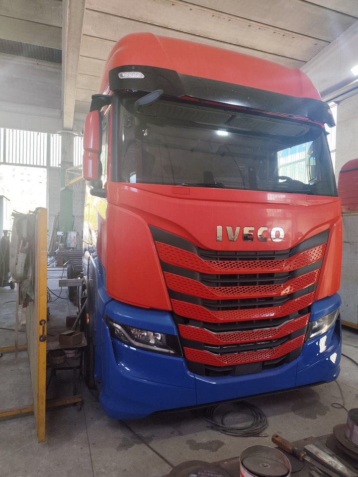 IVECO S-WAY AS260S48 Y - Грузовик-шасси: фото 1 IVECO S-WAY AS260S48 Y - Грузовик-шасси: фото 1