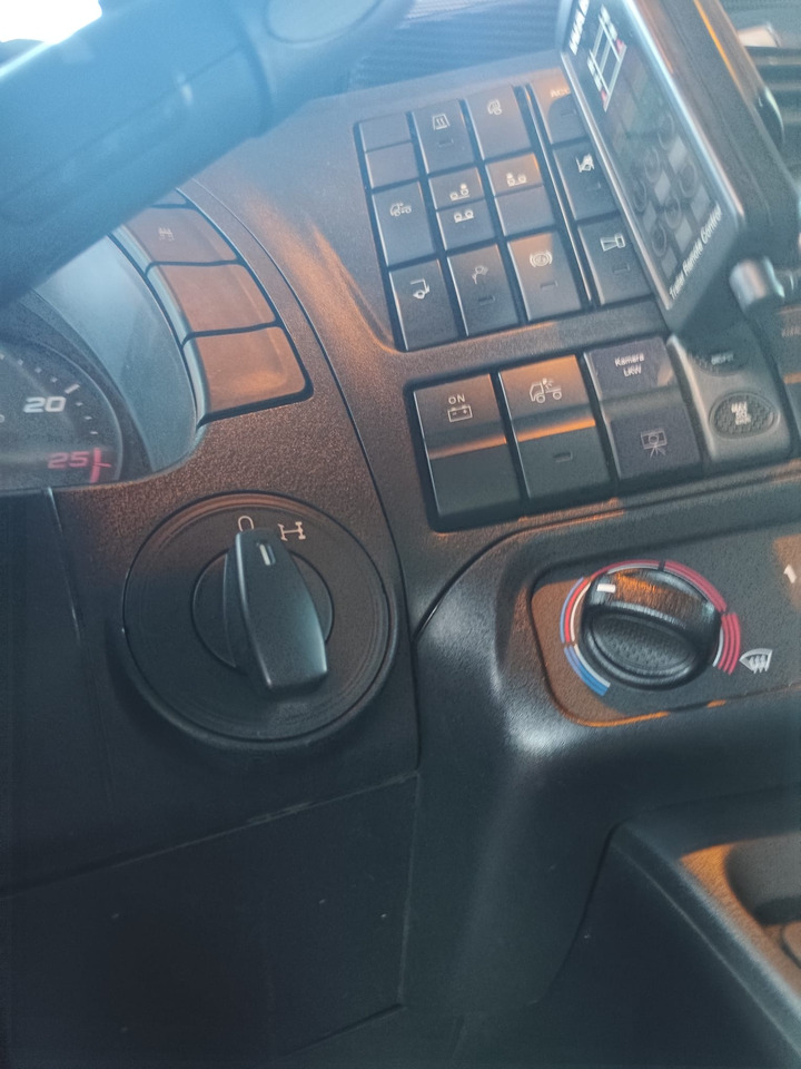 IVECO STRALIS AS 260S46 - Грузовик бортовой/ Платформа: фото 2 IVECO STRALIS AS 260S46 - Грузовик бортовой/ Платформа: фото 2