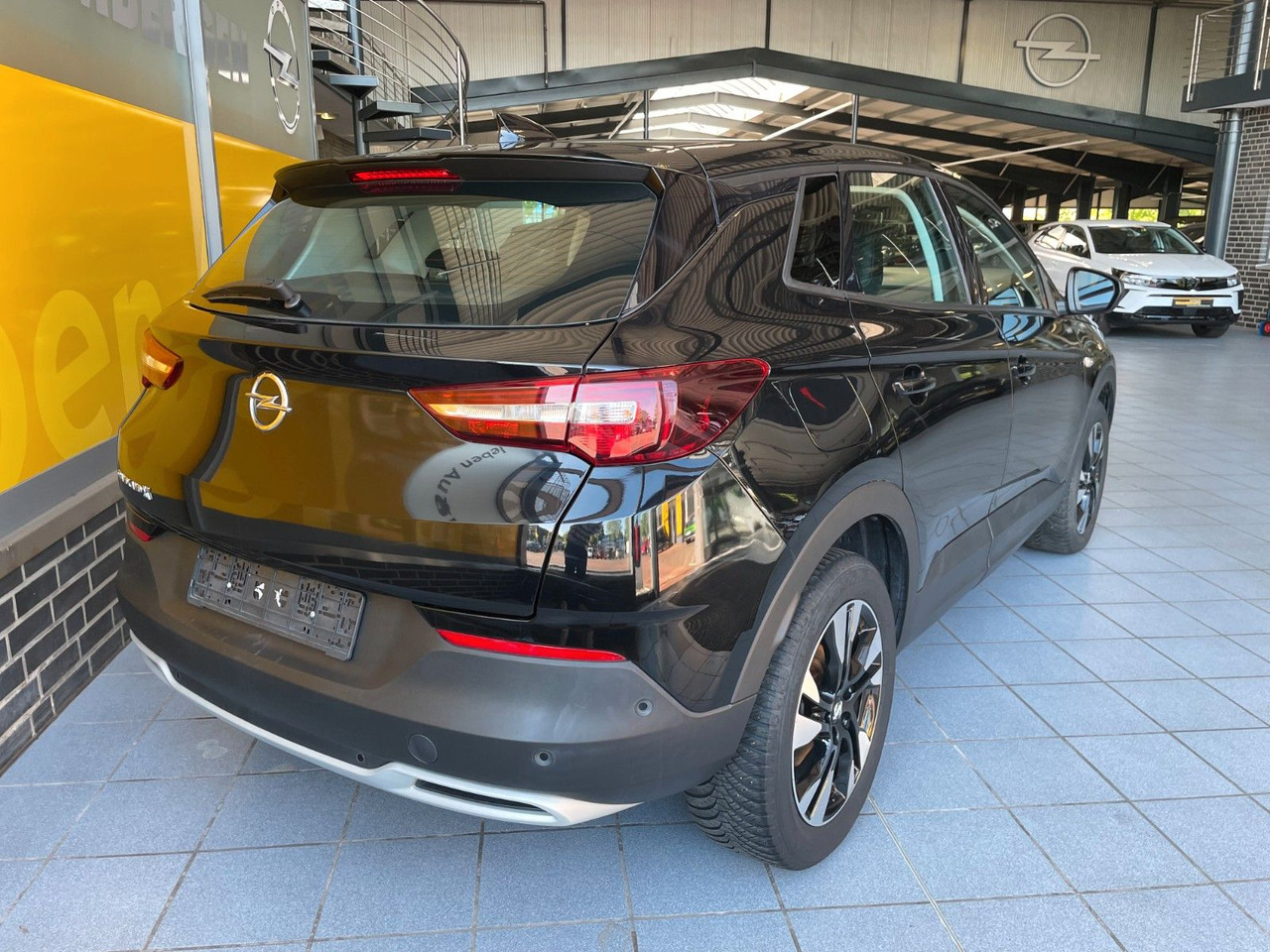 Opel Grandland (X) Elegance Kamera Sitz- & Lenkradhzg - Внедорожник: фото 3 Opel Grandland (X) Elegance Kamera Sitz- & Lenkradhzg - Внедорожник: фото 3