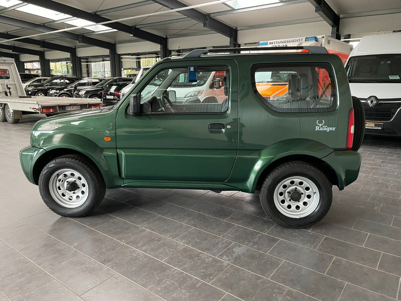 Suzuki Jimny 1.3 Allrad Ranger - Внедорожник: фото 4 Suzuki Jimny 1.3 Allrad Ranger - Внедорожник: фото 4