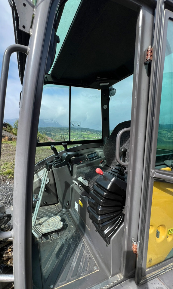 Volvo ECR25D - Экскаватор: фото 4 Volvo ECR25D - Экскаватор: фото 4