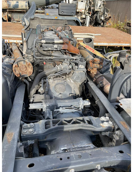 Scania DC1310 - Двигатель: фото 4 Scania DC1310 - Двигатель: фото 4