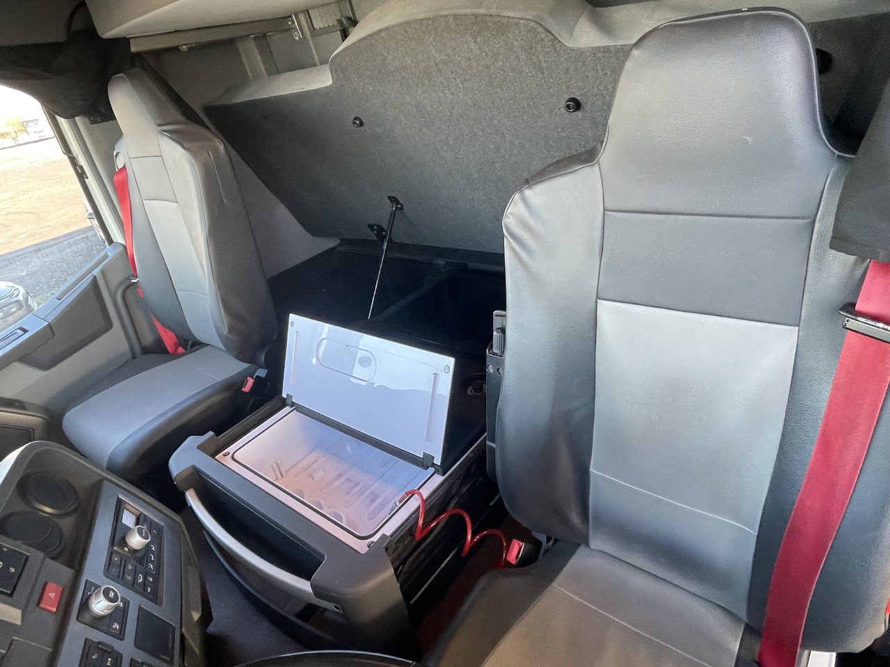 RENAULT T460 - Тягач: фото 5 RENAULT T460 - Тягач: фото 5