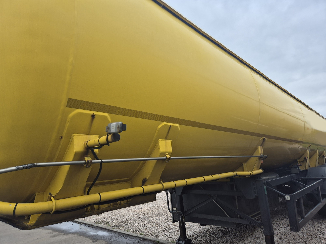 STOKOTA LPG/ PROPANE/ BUTANE - Полуприцеп-цистерна: фото 2 STOKOTA LPG/ PROPANE/ BUTANE - Полуприцеп-цистерна: фото 2