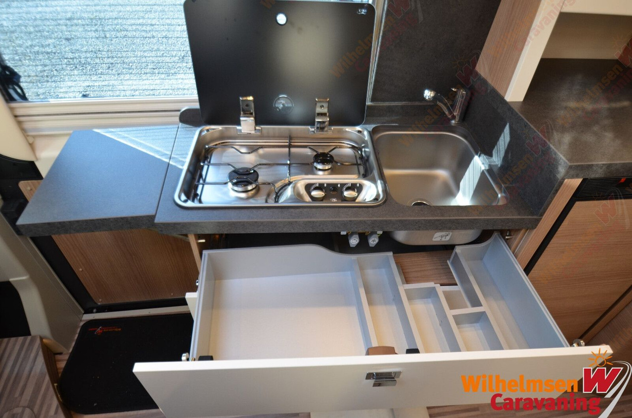 Кастенваген Malibu Van charming GT skyview 640 LE K Autom.3,5t MJ25: фото 9