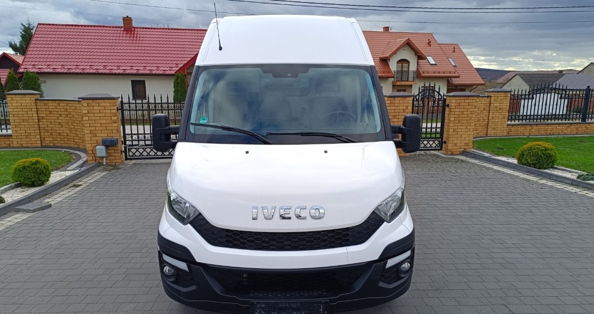 Iveco Daily 35C13 Blaszak L3H2 na bliźniakach VAT 23 в лизинг Iveco Daily 35C13 Blaszak L3H2 na bliźniakach VAT 23: фото 8
