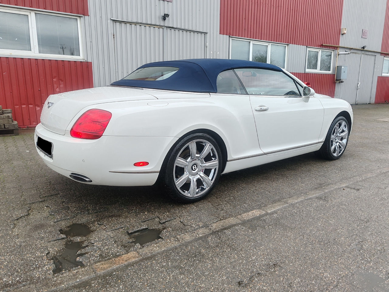 Bentley Continental GT Coupe Cabrio - Легковой автомобиль: фото 5 Bentley Continental GT Coupe Cabrio - Легковой автомобиль: фото 5