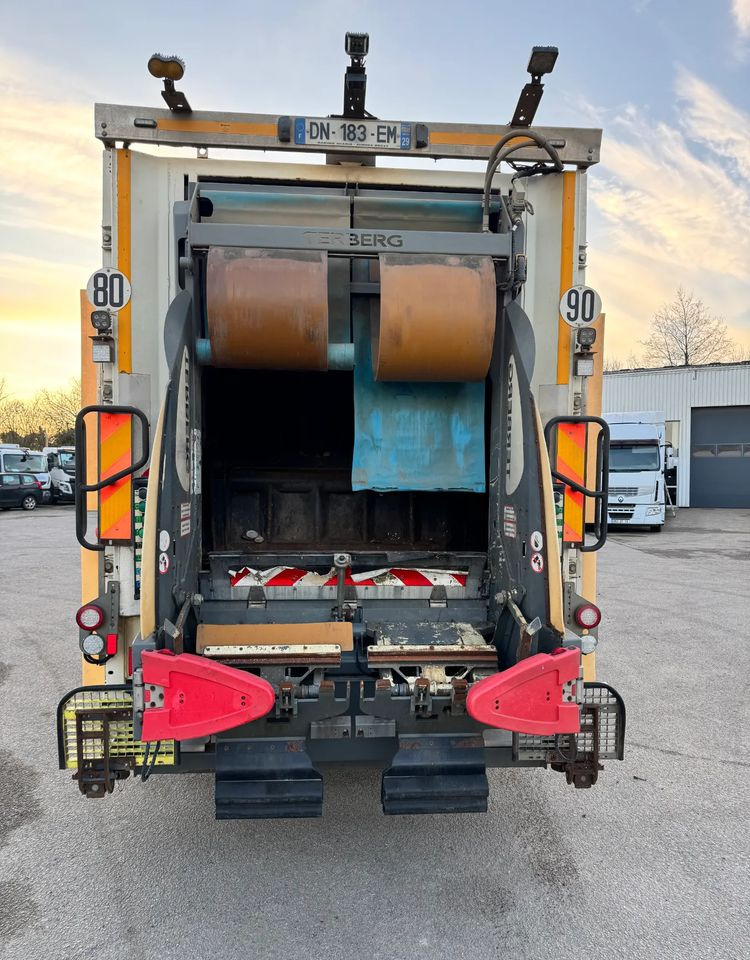 Scania P360 - Мусоровоз: фото 4 Scania P360 - Мусоровоз: фото 4