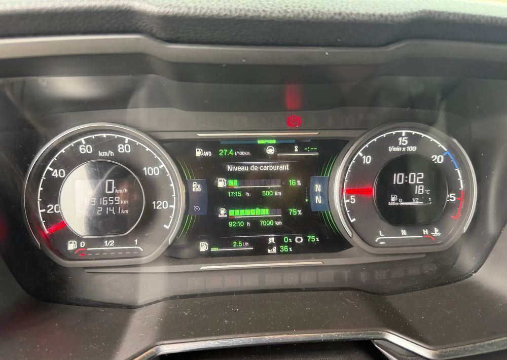 Тягач Scania R450: фото 8