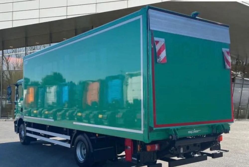 MAN TGM 15.250 - Грузовик с закрытым кузовом: фото 3 MAN TGM 15.250 - Грузовик с закрытым кузовом: фото 3