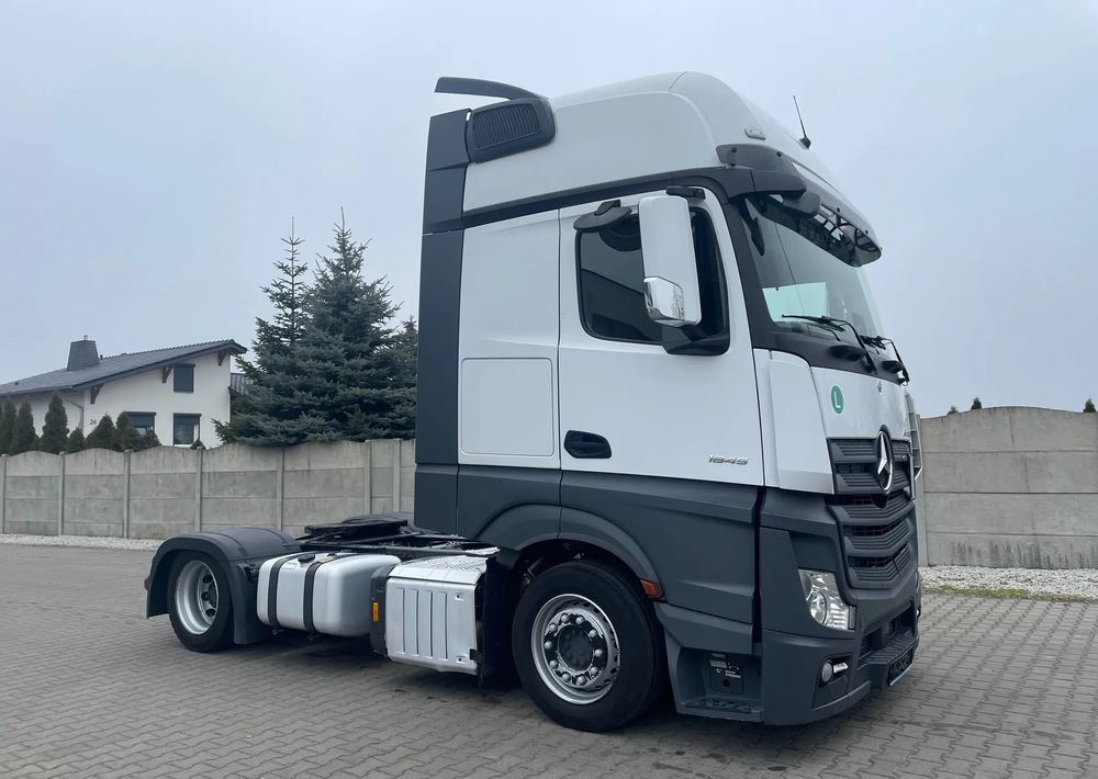 Mercedes-Benz ACTROS 1845, Mega, Gigaspace, Salonka! - Тягач: фото 3 Mercedes-Benz ACTROS 1845, Mega, Gigaspace, Salonka! - Тягач: фото 3