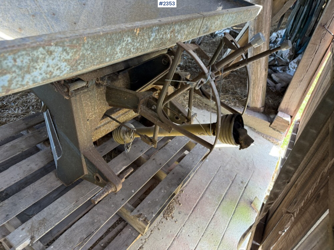 Fertilizer spreader, Bogballe BL 600 - Разбрасыватель удобрений: фото 4 Fertilizer spreader, Bogballe BL 600 - Разбрасыватель удобрений: фото 4