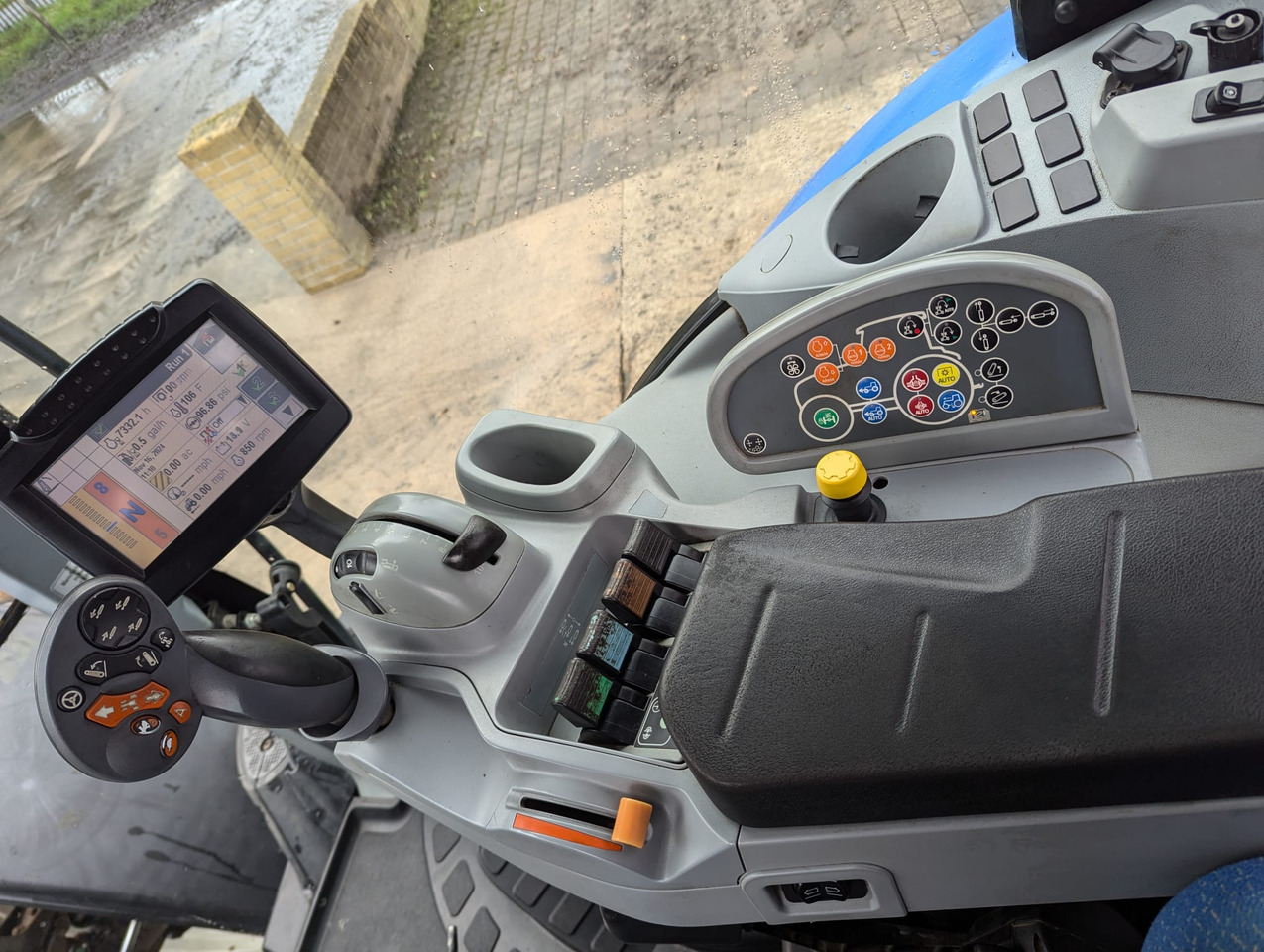 2013 New Holland T7.260 Powercommand в лизинг 2013 New Holland T7.260 Powercommand: фото 11 2013 New Holland T7.260 Powercommand в лизинг 2013 New Holland T7.260 Powercommand: фото 11