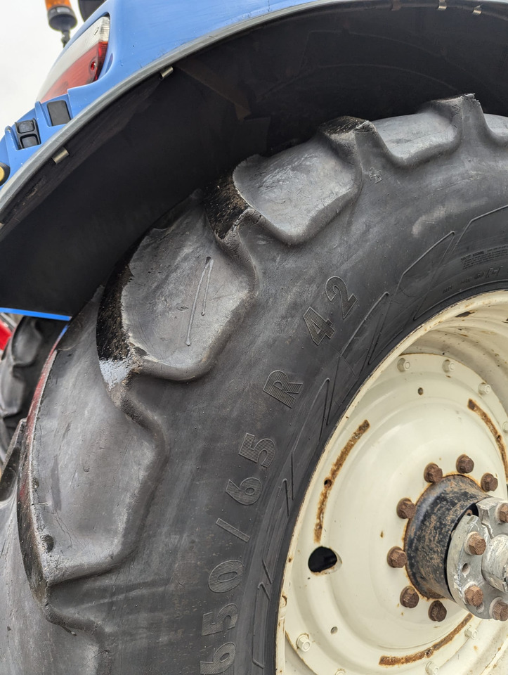 2013 New Holland T7.260 Powercommand в лизинг 2013 New Holland T7.260 Powercommand: фото 8 2013 New Holland T7.260 Powercommand в лизинг 2013 New Holland T7.260 Powercommand: фото 8