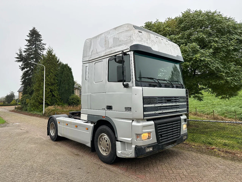 DAF XF 530 4X2 Manual EUR3 LOW KM - Тягач: фото 5 DAF XF 530 4X2 Manual EUR3 LOW KM - Тягач: фото 5
