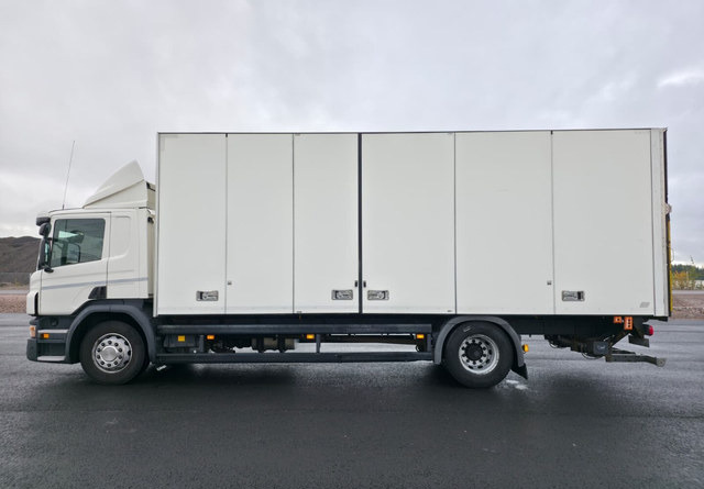 ScaniaP250 4x2 Kylkiaukeava - Грузовик с закрытым кузовом: фото 2 ScaniaP250 4x2 Kylkiaukeava - Грузовик с закрытым кузовом: фото 2