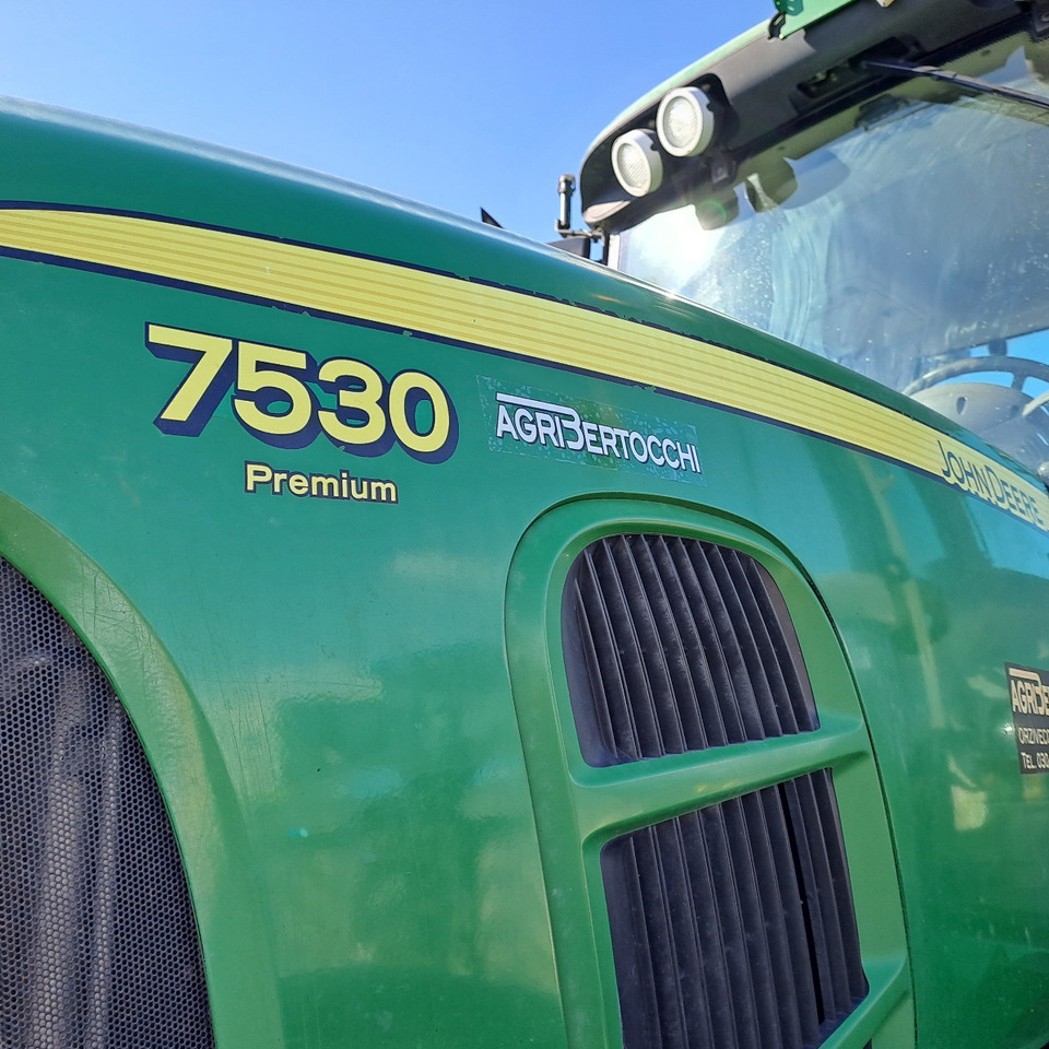 JOHN DEERE 7530 PREMIUM - Трактор: фото 4 JOHN DEERE 7530 PREMIUM - Трактор: фото 4