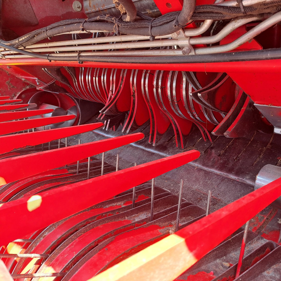 Пресс-подборщик рулонный ROTOPRESSA LELY WELGER RP 545: фото 6 Пресс-подборщик рулонный ROTOPRESSA LELY WELGER RP 545: фото 6