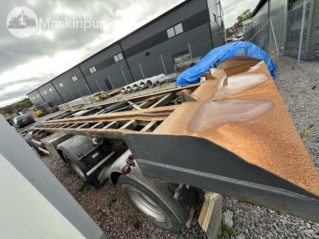 Briab SLB 3XTB-30-76 - Прицеп мультилифт/ Бункеровоз: фото 4 Briab SLB 3XTB-30-76 - Прицеп мультилифт/ Бункеровоз: фото 4