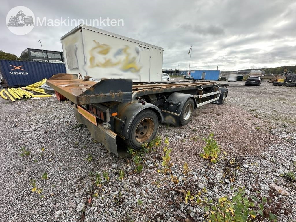 Briab SLB 3XTB-30-76 - Прицеп мультилифт/ Бункеровоз: фото 2 Briab SLB 3XTB-30-76 - Прицеп мультилифт/ Бункеровоз: фото 2