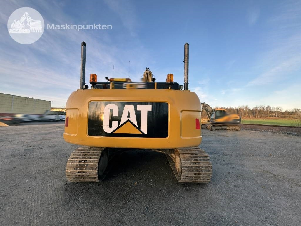 CAT 324 D L - Гусеничный экскаватор: фото 3 CAT 324 D L - Гусеничный экскаватор: фото 3