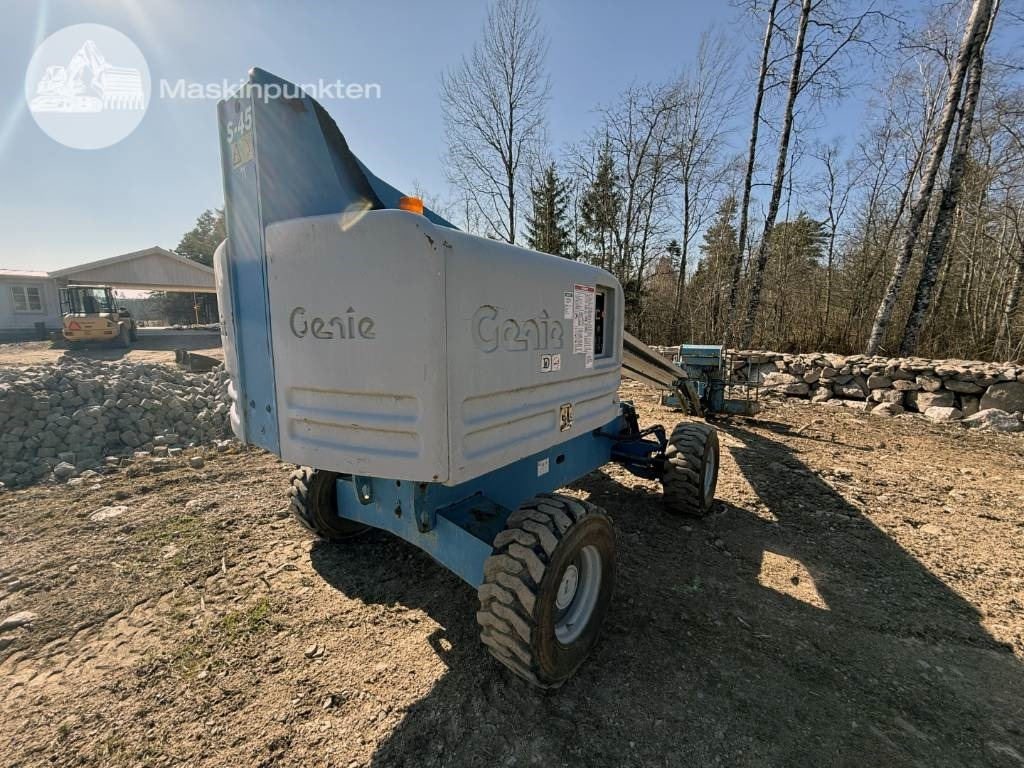 Genie S 45 - Телескопический подъемник: фото 1 Genie S 45 - Телескопический подъемник: фото 1
