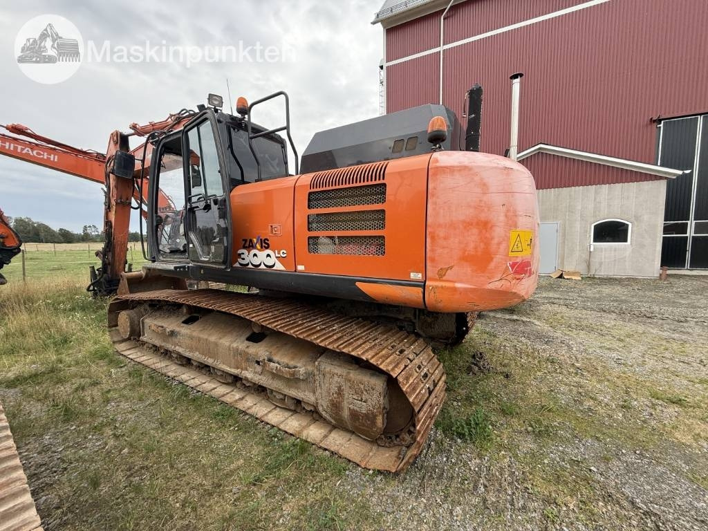 Hitachi ZX 300 LC-6 - Гусеничный экскаватор: фото 1 Hitachi ZX 300 LC-6 - Гусеничный экскаватор: фото 1