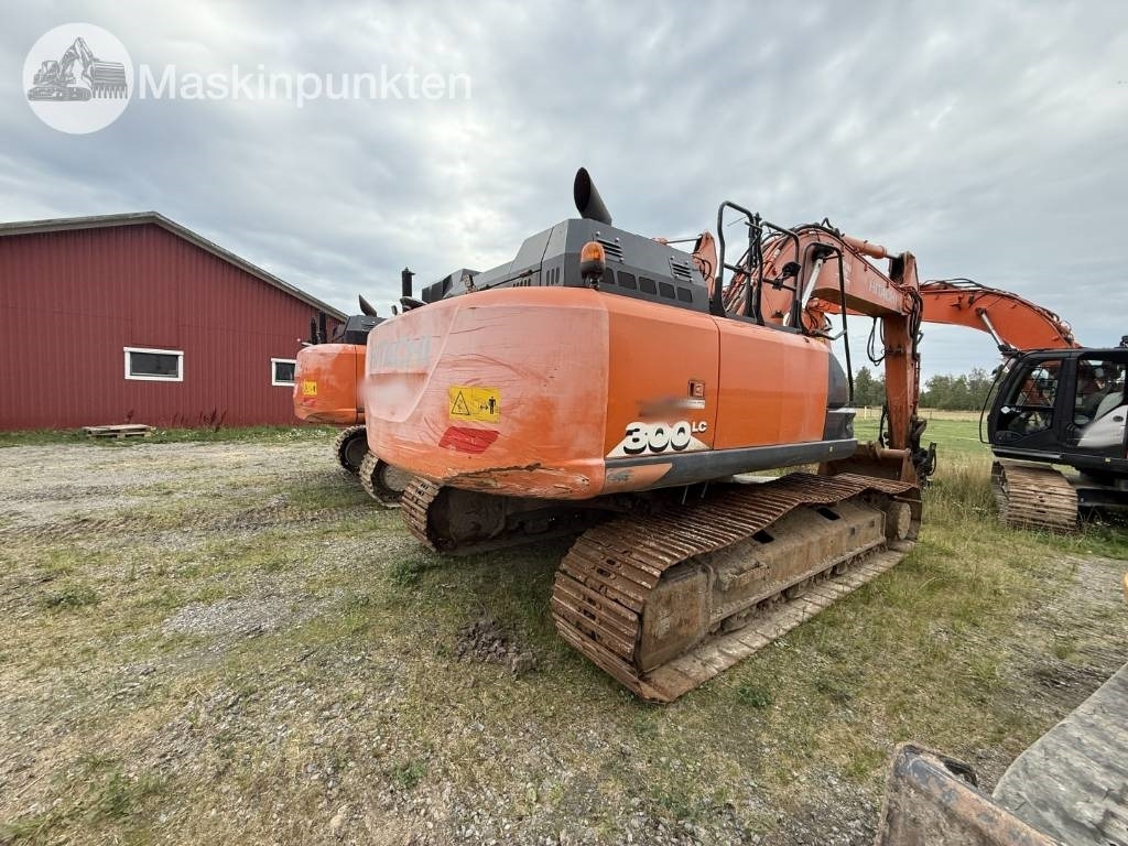 Hitachi ZX 300 LC-6 - Гусеничный экскаватор: фото 5 Hitachi ZX 300 LC-6 - Гусеничный экскаватор: фото 5