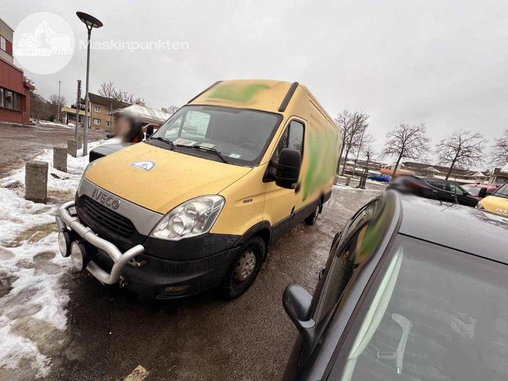 Iveco Daily 35 S13 V - Цельнометаллический фургон: фото 2 Iveco Daily 35 S13 V - Цельнометаллический фургон: фото 2