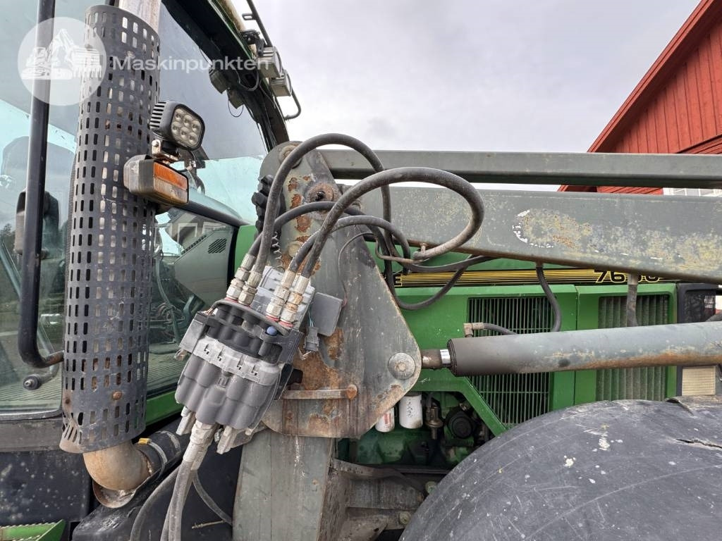 Трактор John Deere 7600: фото 21