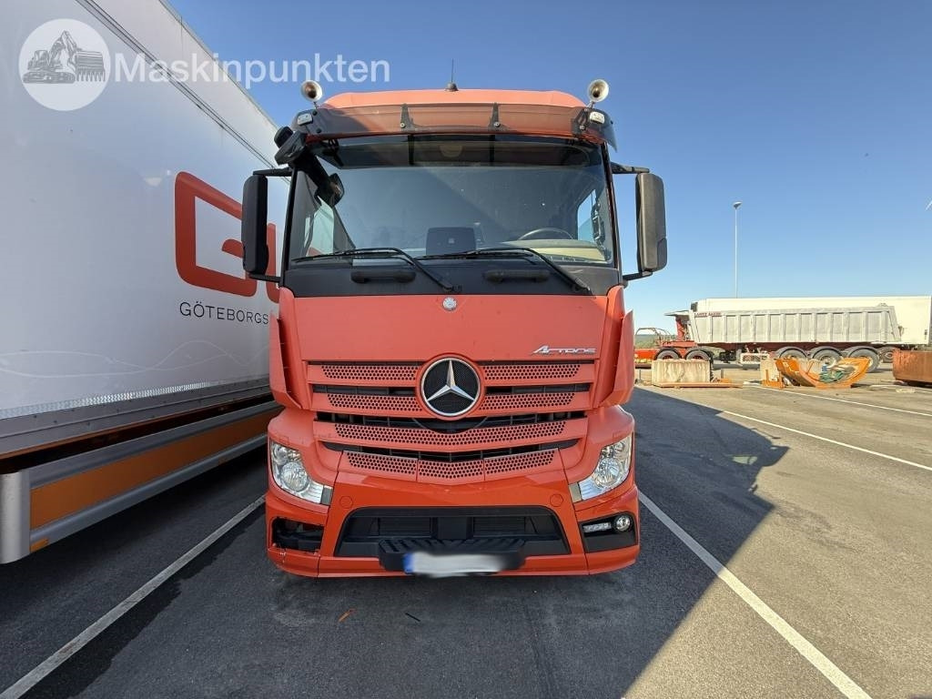 Mercedes-Benz Actros 2551 - Рефрижератор: фото 2 Mercedes-Benz Actros 2551 - Рефрижератор: фото 2
