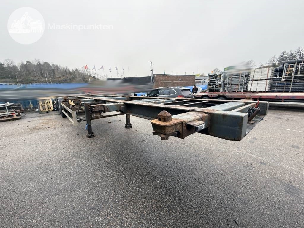 Schweriner CS 40 - Полуприцеп-контейнеровоз/ Сменный кузов: фото 4 Schweriner CS 40 - Полуприцеп-контейнеровоз/ Сменный кузов: фото 4
